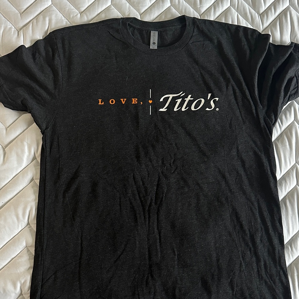 Tito's Black Graphic T-Shirt
